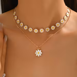 Daisy Chain Pendant Set